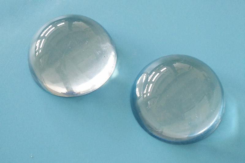 Borosilicate glass lens